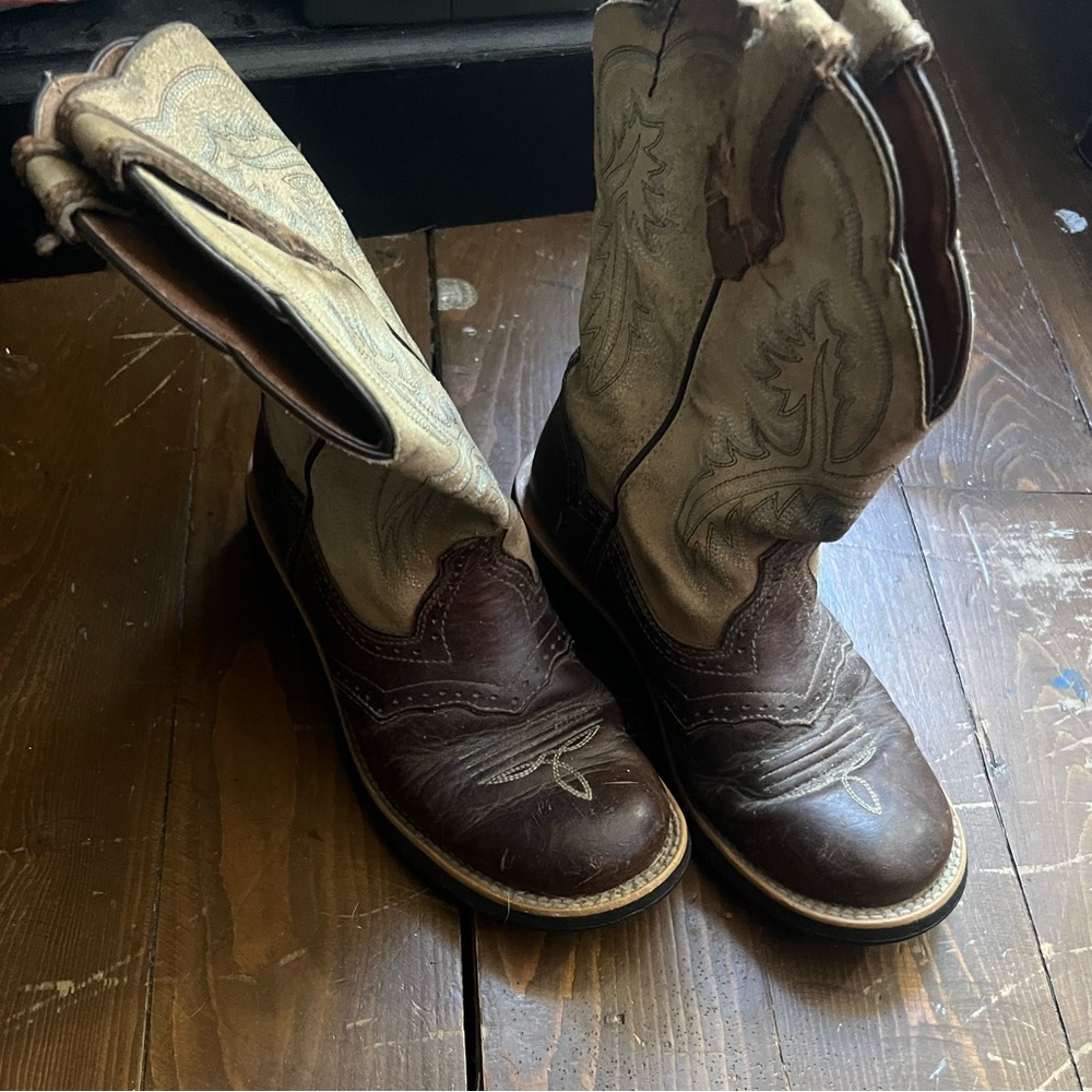 Ariat fatbaby origional Two-Tone Western Boots